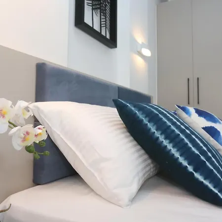 Blue Wave Apartment Pefkochori