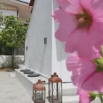 Blue Wave Πευκοχώρι